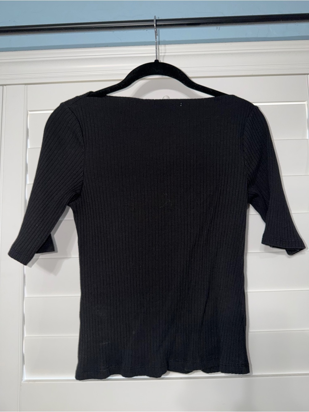 Old Navy Black Ribbed Boatneck Top